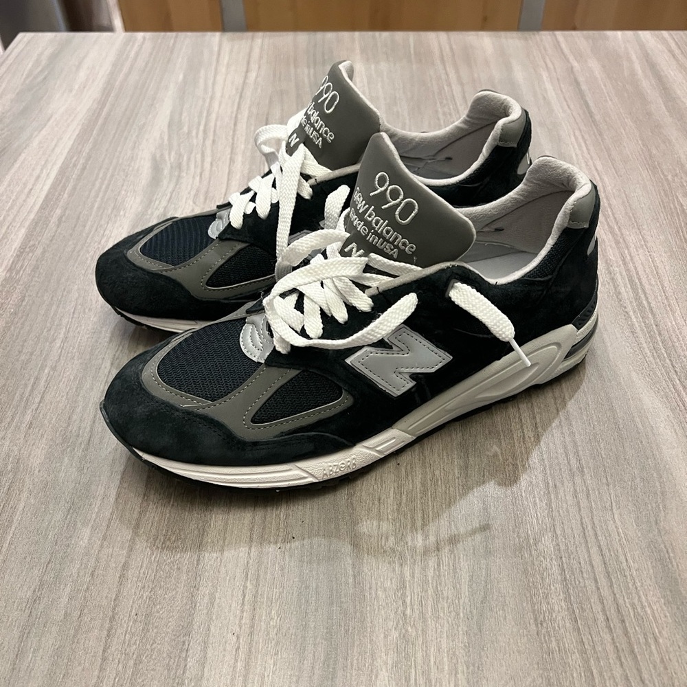 New Balance Made in USA M990NV2 Navy - Size 11